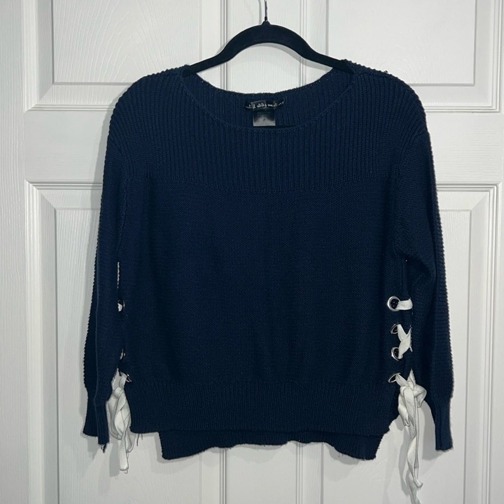 United States Sweater Women’s Blue sweater w/ side lacing. Size - Medium Petite